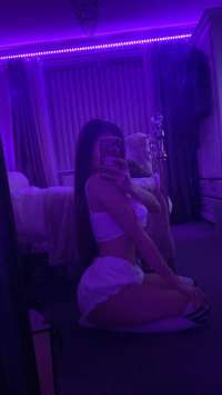 20 yaş genç çıtır bebek gibi escort Dila