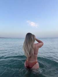 24 yaşlı seksi bayan Devran