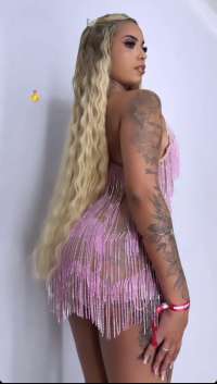 Beren Eve Otele Gelen Bayan