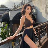 Beyaz tenli seksi escort ALEYNA