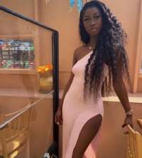 Çikolata tatlısı Mersin escort Jessica