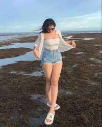 Dolgun balık etli  Aleyna. Kendi Yerim Var 