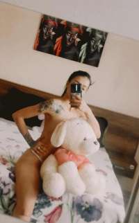 Erdemli'nin Büyüleyici Escort Kızı: Ayla