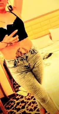 Erdemli'nin Büyüleyici Escort Kızı: Tutkunun ve Zarafetin Tek Adresi