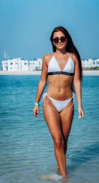 Erdemli'nin En Ateşli Escort Kızı: Aşk ve Romantizmin Rengi