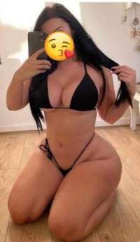 Fantaziye Açık Mersin bayan Melinda