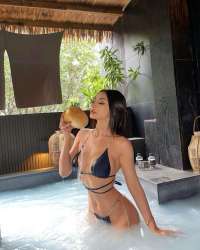 Fantezileri güzel escort Betül