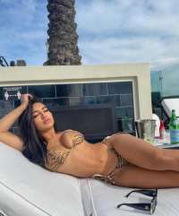 Fit ve Büyük Gögüslü escort Eda