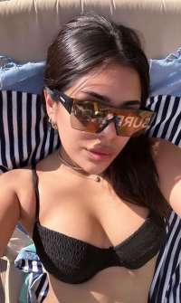 KENDİ Yeri olan Simge Mersin bayan