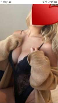 Kendi yerinde ve otelde çıkan Türmenistanlı Sila