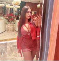 Kendisine özel seksi olan Dilan