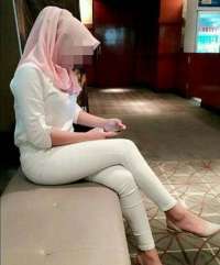 Mersin Bayanları - Neşeli ve Çekici Bir Eş