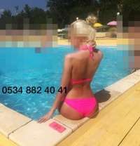 Mersin Escort Bayan Nazan'ın Mutluluk Dolu Dünyası