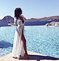 Mersin Escort Bayan Numaraları: Size Unutulmaz Anılar Vaat Eden Eşsiz Bir Kadınla Tanışın!