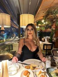 Mersin escort İrina ile Sevgili Muamelesi