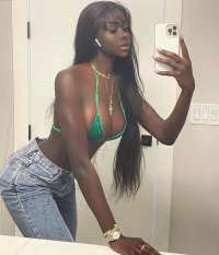 Mersin Siyah Derili Escort Bayan Lynn