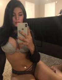 Mersin siyah gözlü escort Ebru