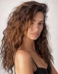 Mezitli'deki Aşkın Öyküsü: Modern Bir Escort Bayan Anlatısı