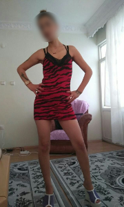 Mezitli'deki Büyüleyici Bayan: Tanışma Vakti