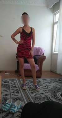 Mezitli'deki Büyüleyici Bayan: Tanışma Vakti