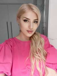 Oral Yapan Azgın Escort Canan  