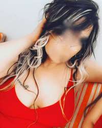 Seksine yatakda şahit olacağınız  Ecenur