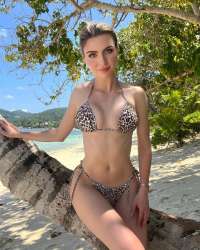 Sınırsız sevişen escort Gökçe