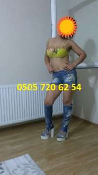 Tarsus'un Büyüleyici Güzeli: 178 Boyunda 49 Kiloda Esmer Bomba