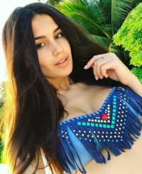 Tutkuyla Yanıp Kıvılcım Sökerek Size Eşlik Eden Mezitli Escort