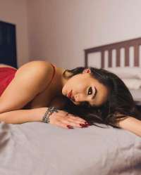 Yeni pozisyonlar keşfedecek Manya