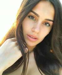 Yenişehir'in Göz Alıcı Güzelliği: 87 kg, 168 cm'lik Escort Bayan