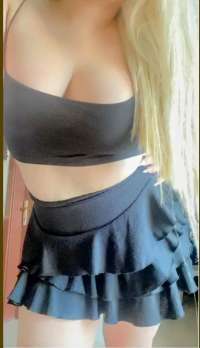 Yeşil gözlü bayan İnci