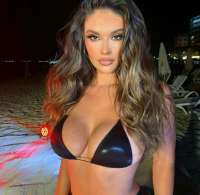 Yeşil gözlü Mersin escort Hira