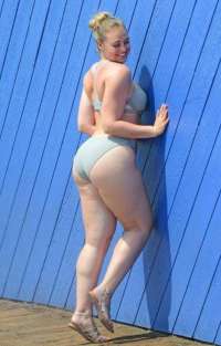 Yeşil gözlü seksi bayan Sahra