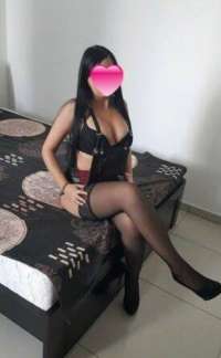Zevk Denizlerinde Yelken Açın: Mezitli Escort Efsun